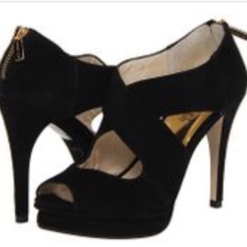 MICHAEL Michael Kors Black Cross Strap Sandals